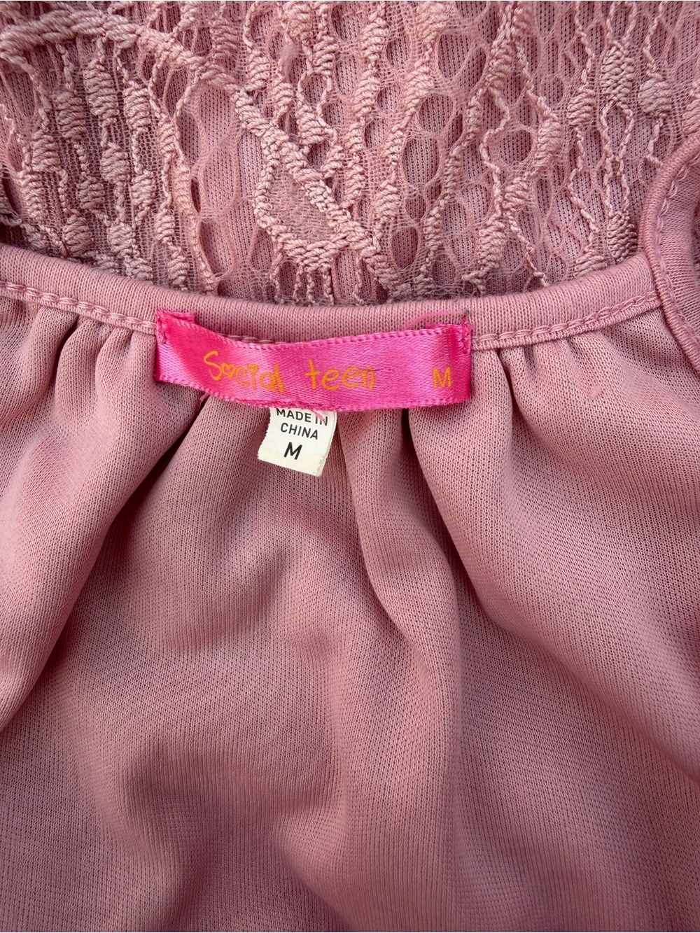 Lace Halter Cami Top in Dusty Rose Size M - Picture 5 of 6